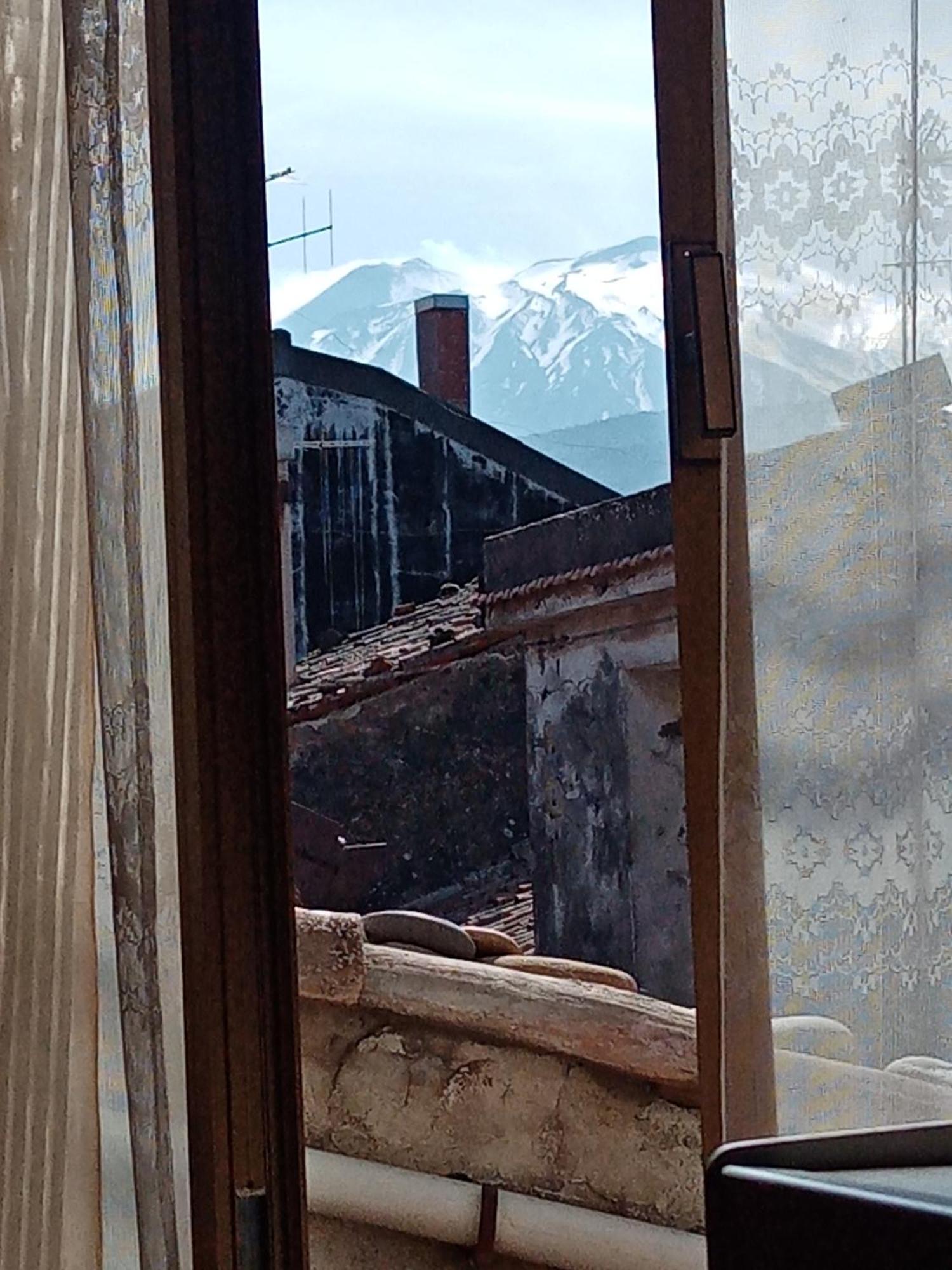 La Finestra Sull'Etna Villa Linguaglossa Exterior foto