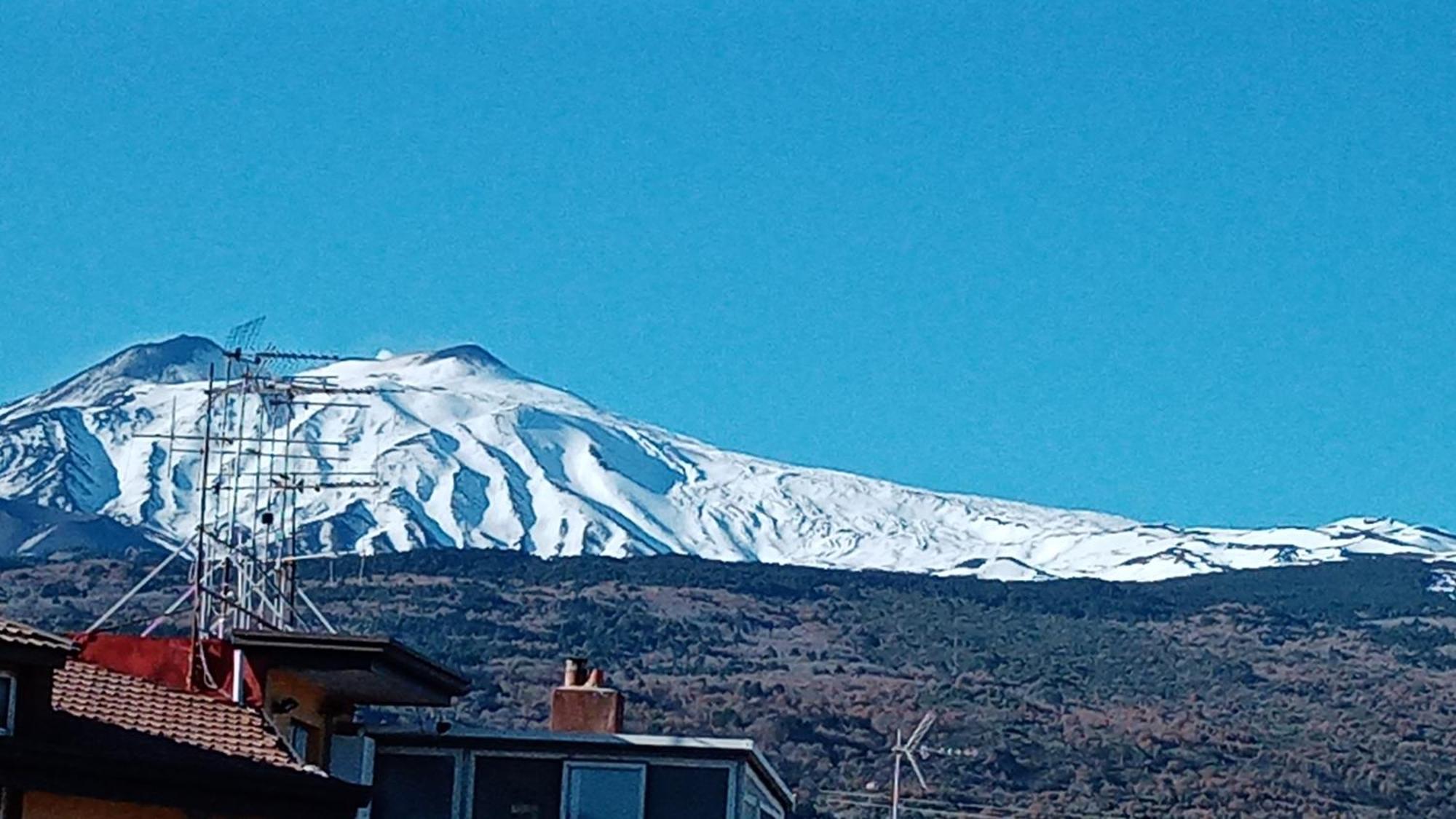La Finestra Sull'Etna Villa Linguaglossa Exterior foto