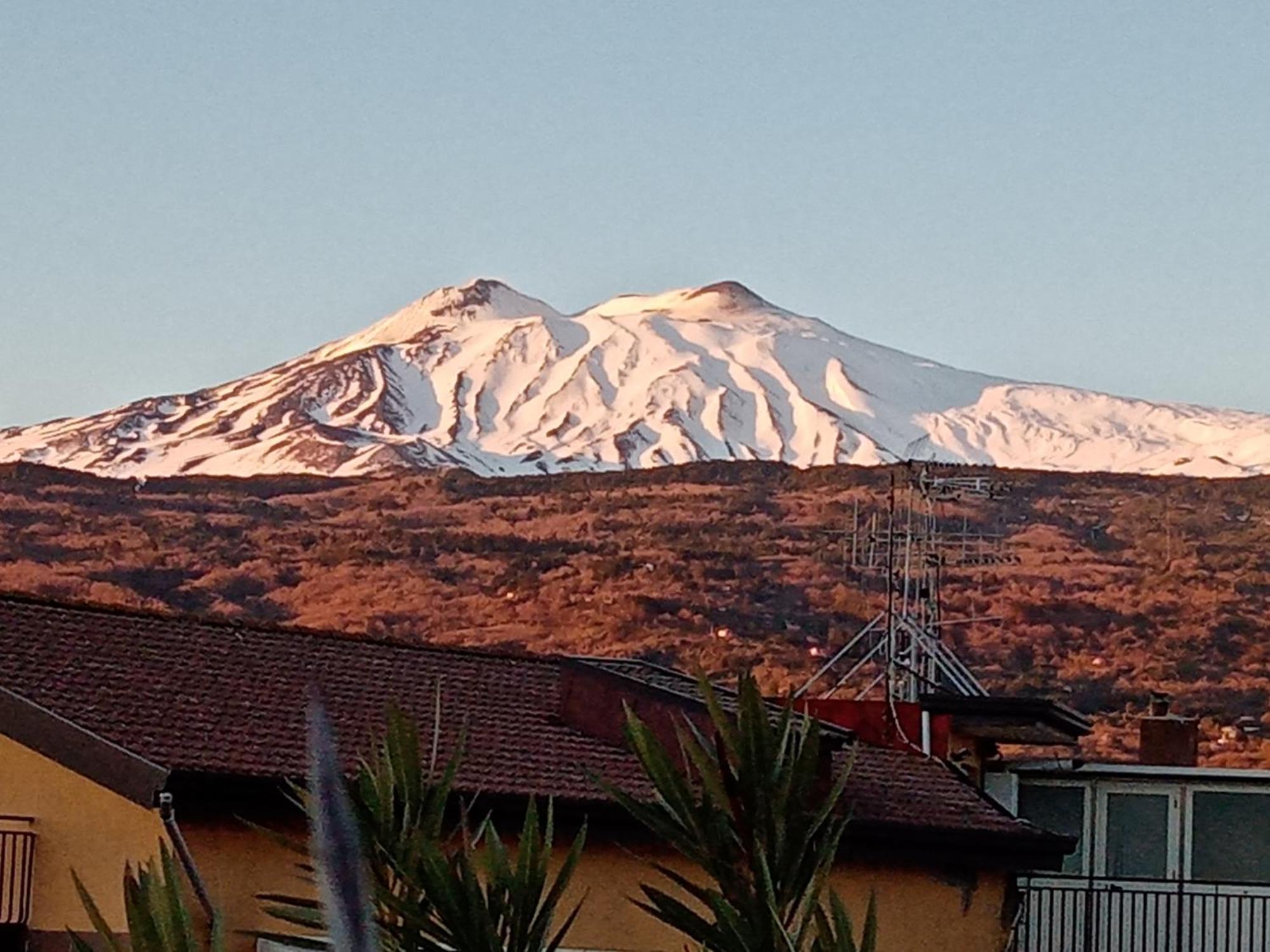 La Finestra Sull'Etna Villa Linguaglossa Exterior foto